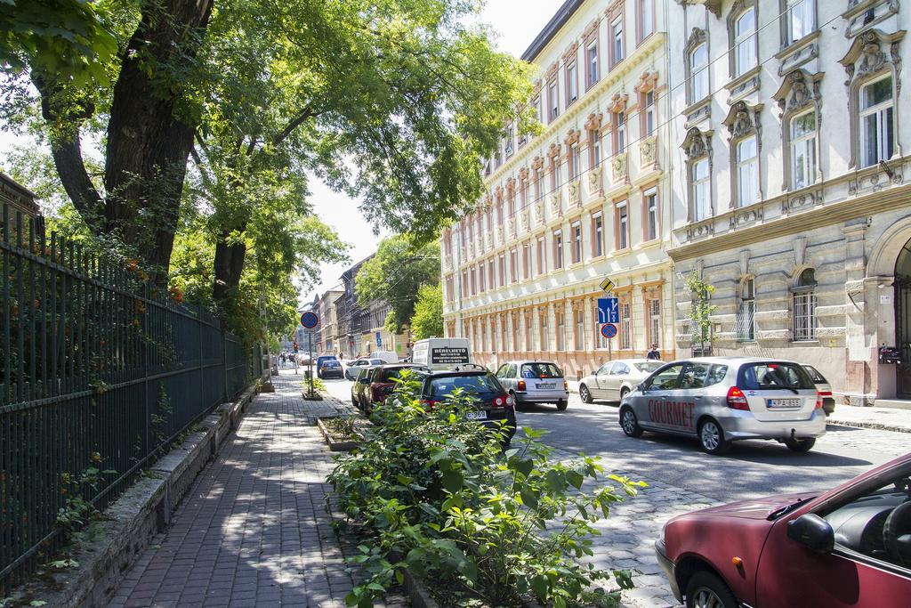 R&R Apartment Dembinszky Budapeste Exterior foto
